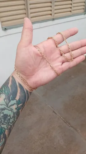 Corrente moeda antiga