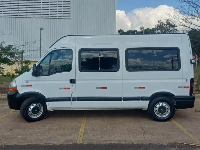 Renault Master 2.5 DCI 16V 115cv 16L Diesel 2011