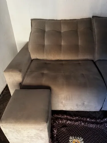     Sofá Retrátil e Reclinável Completo - Excelente Estado