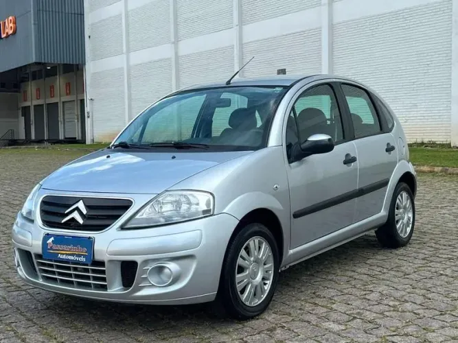 Citroen C3 GLX 1.4/ GLX Sonora 1.4 Flex 8V 5P 2011