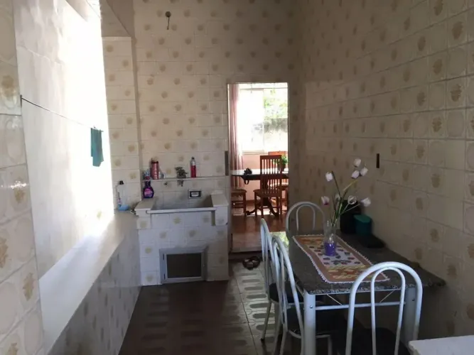 CASA a venda possui 220 metros quadrados com 3 quartos em Porto Velho - São Gonçalo - RJ