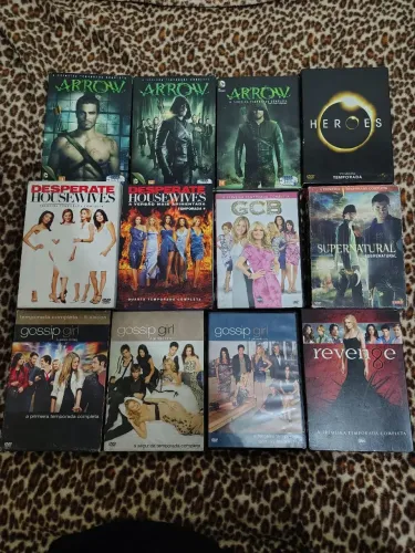 Boxes Séries (DVDs e Blurays) - Leia a Descrição!