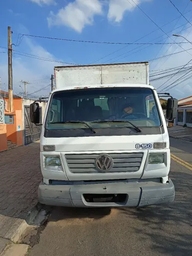 VW *