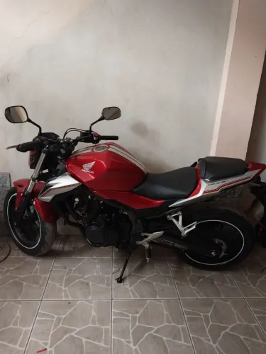 Honda CB500F 2019