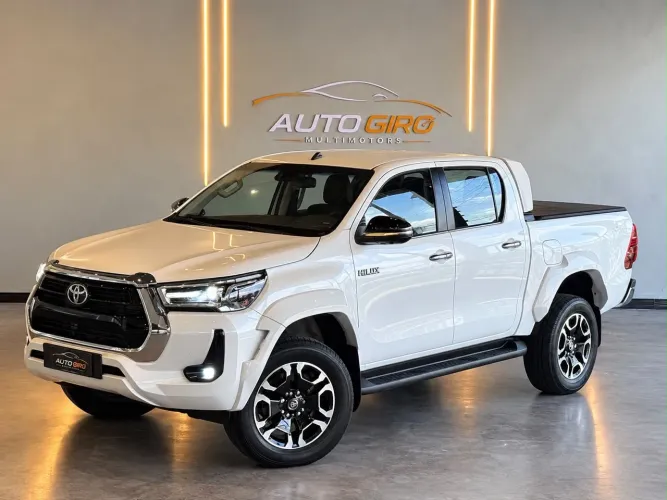 Toyota Hilux CD SRX Plus 4X4 2.8 TDI Die. Aut. 2026