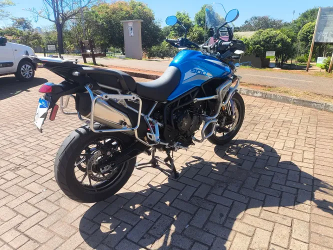 TRIUMPH TIGER 900 GT PRO