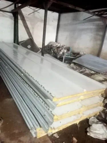 Isotelha Trapezoidal Térmica SEM FORRO Branco Neve de 6 metros no Recife
