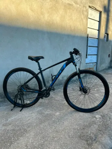 Bicicleta Oggi 7.0