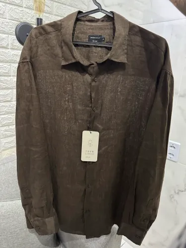 Camisa em cambraia linho puro