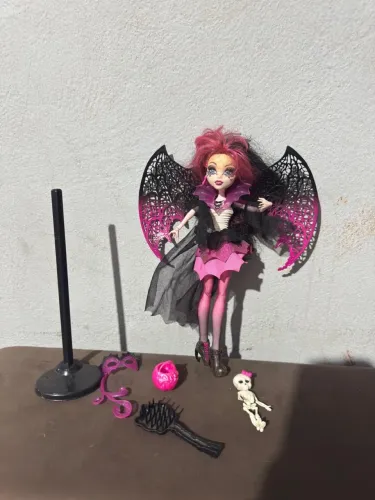 Boneca Draculaura