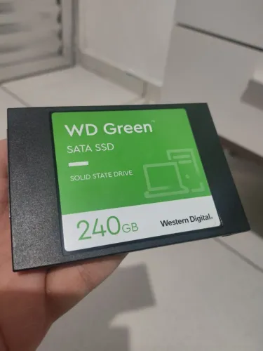 10 SSDS DE 240GB CADAA (KINGSTON, ADATA E GREEN)