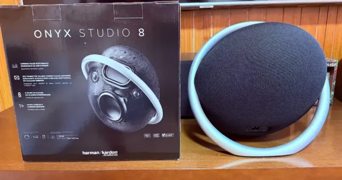 Harman Kardon Onyx Studio 8 Perfeita e Completa Som Cristalino