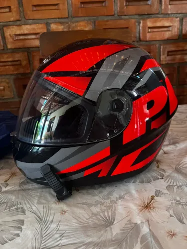 Capacete Peels Spike Maxi Preto/Laranja Tam. 60 - Excelente Estado