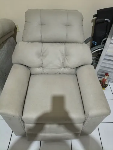 Poltrona reclinável