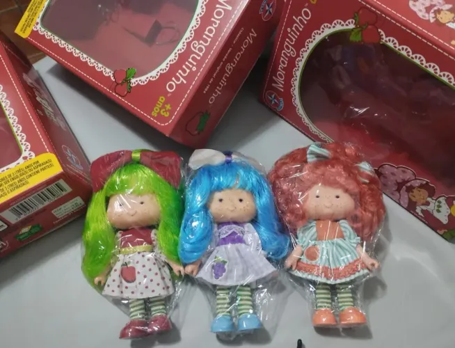 Kit 3 Bonecas Turma da Moranguinho da Estrela - Uvinha, Maçãzinha e Laranjinha - Novas