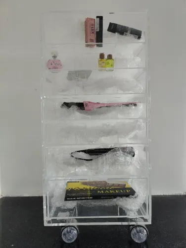 Carrinho de acrílico madcril 