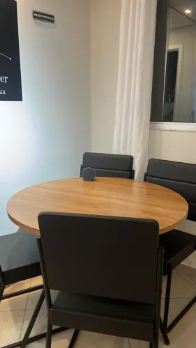 Mesa de Jantar Redonda