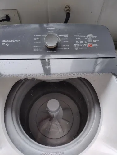 Lavadora de roupas Brastemp 220v com defeito