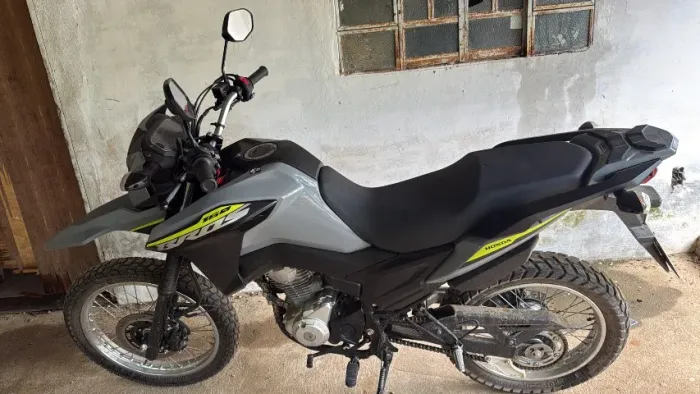 Bros 160