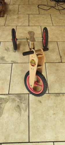 Triciclo infantil WoodBike