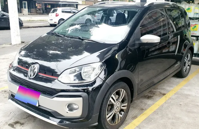 Volkswagen Up! Cross 1.0 TSI Total Flex 12V 5P 2018
