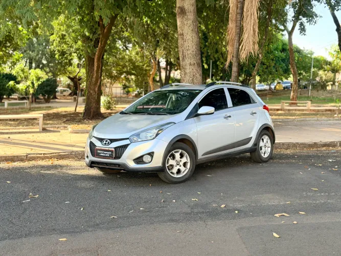 Hyundai HB20X Premium 1.6 Flex 16V Aut. 2014