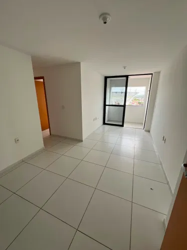 ALUGUEL - APTO 2/4 SENDO 1 SUÍTE | ANDAR ALTO | VISTA LIVRE | NASCENTE | LAZER