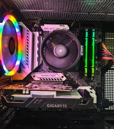KIT B550 MSI Mortar Gaming Wi-Fi + Ryzen 5 5500