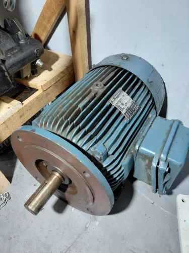 Motor 25cv Flange/pe 