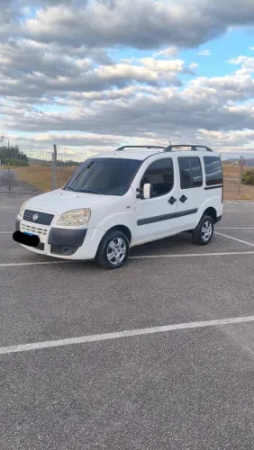 Fiat Doblo HLX 1.8 MPI Flex 5P 2010