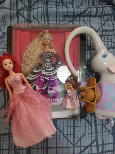 LOTE Boneca Barbie 65 anos Tika A Princesa da Ilha Ariel Pequena Sereia Disney 