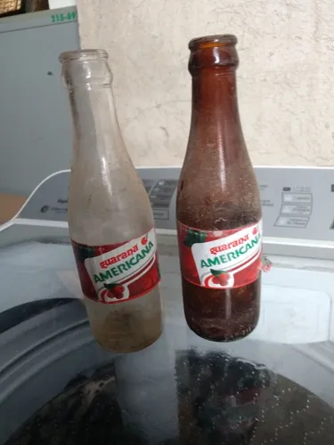 Duas garrafas refrigerante antigas americana 