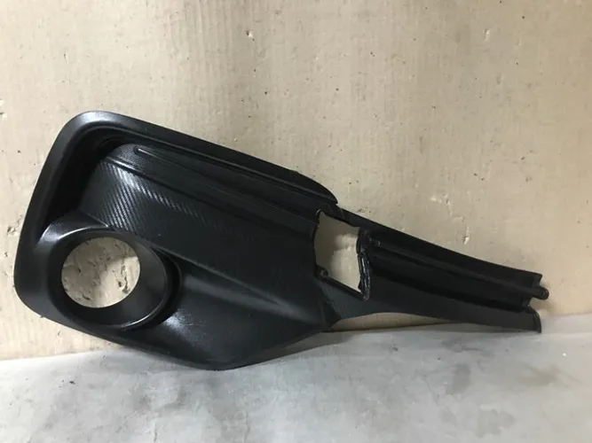 Moldura milha Toyota Etios