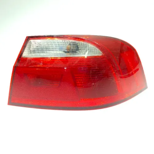 Lanterna Traseira Direita Volkswagen Voyage G6