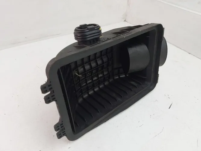 Tampa Filtro Ar Hyundai hb20 1.0 3cc 2018 smp <br>
