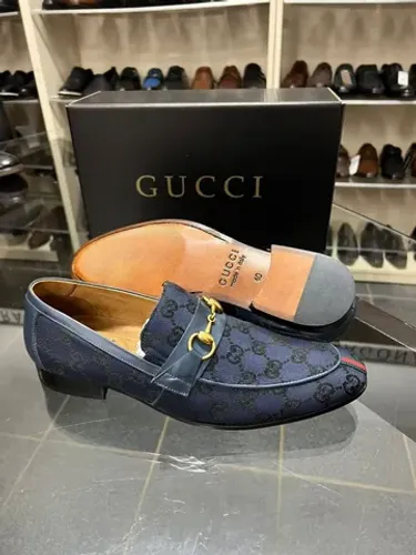 Sapato GUCCI Lançamento
