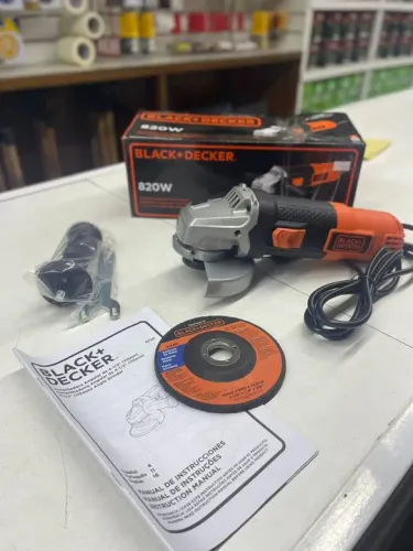ESMERILHADEIRA BLACK DECKER 127v OU 220v LACRADO COM GARANTIA 