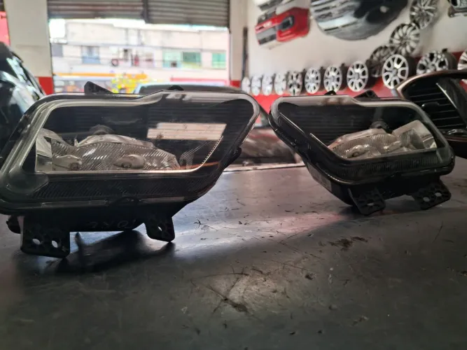 Faróis milha Fiat toro