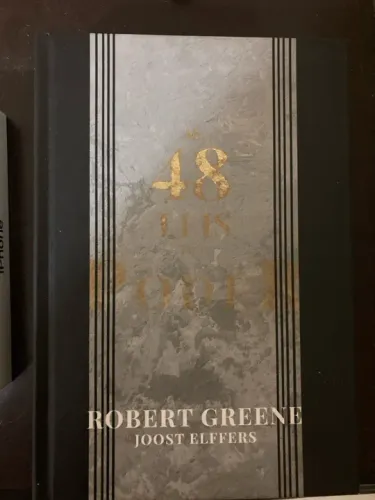 Livro - 48 Leis do Poder - Robert Greene & Joost Elffers