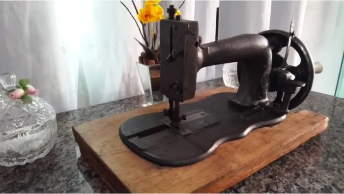Maquina Costura Clemens Muller Dresden de 1915