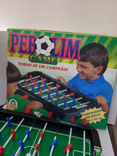 Brinquedos Braskit Pebolim Game Torne-se um campeão (Anos 80-90)
