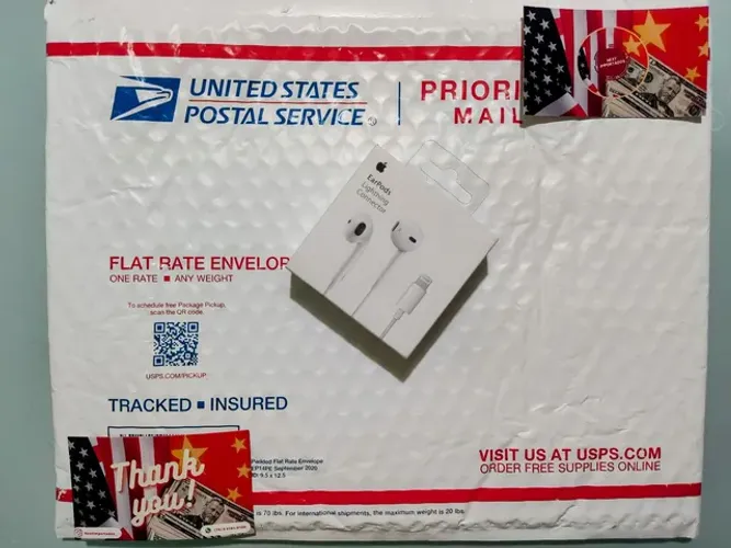 Apple Earpods Com Conector Lightning - Branco - NEXT IMPORTADOS