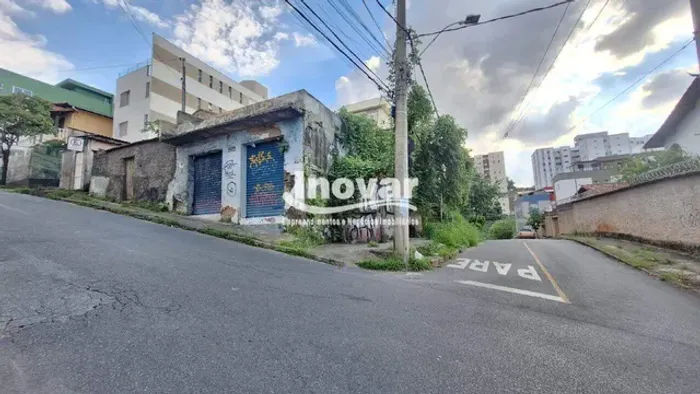 Vendo lote de esquina 400 metros sagrada família