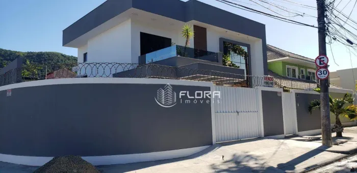 Casa com 4 dormitórios à venda, 175 m² por R$ 1.220.000,00 - Piratininga - Niterói/RJ