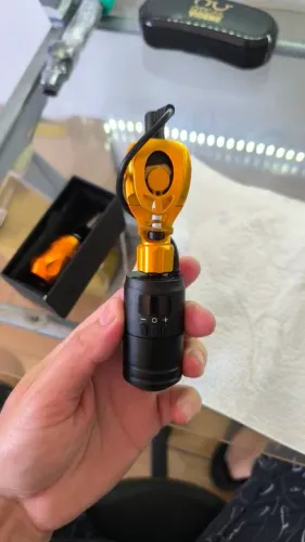 Máquina de tatuagem pen