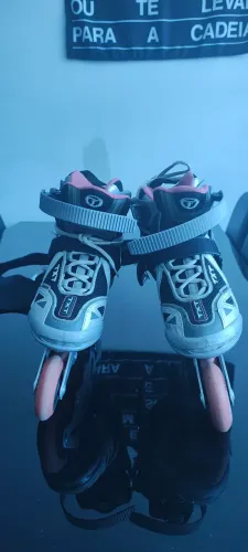 Patins Traxart. Tam 36 - Mais kit de proteção completo e mochila