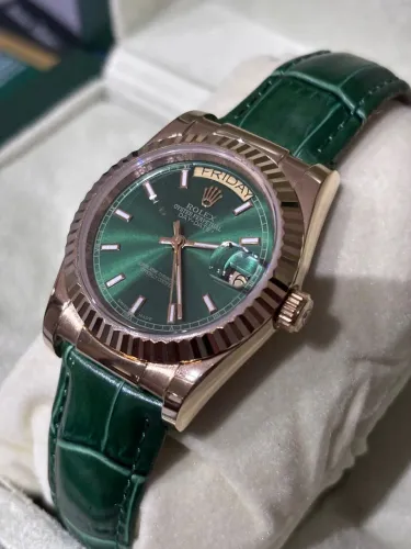 Rolex Oyster Perpetual Day-Date Verde Pulseira de Couro