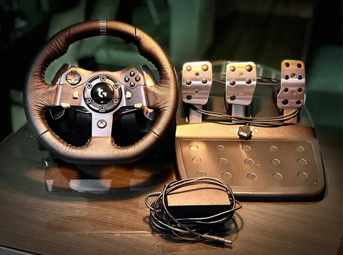 Logitech G920 Volante e pedais para PC e XBox
