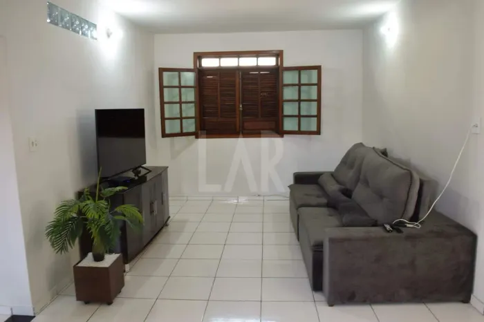 Casa à venda, 3 quartos, 1 suíte, 1 vaga, Nova Cachoeirinha - Belo Horizonte/MG