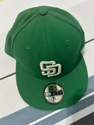 Vendo Boné New Era SD Padres